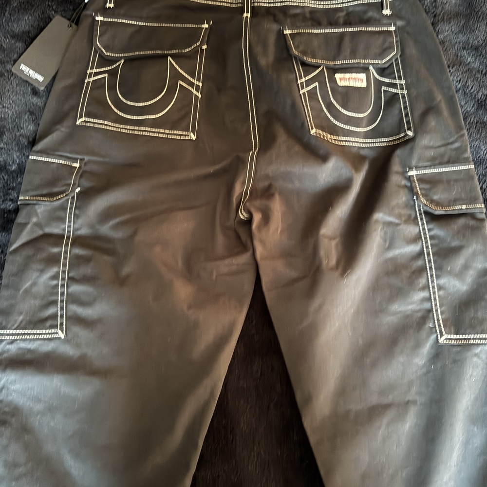 True Religion Black Jeans with White Stitching - Picture 5 of 7